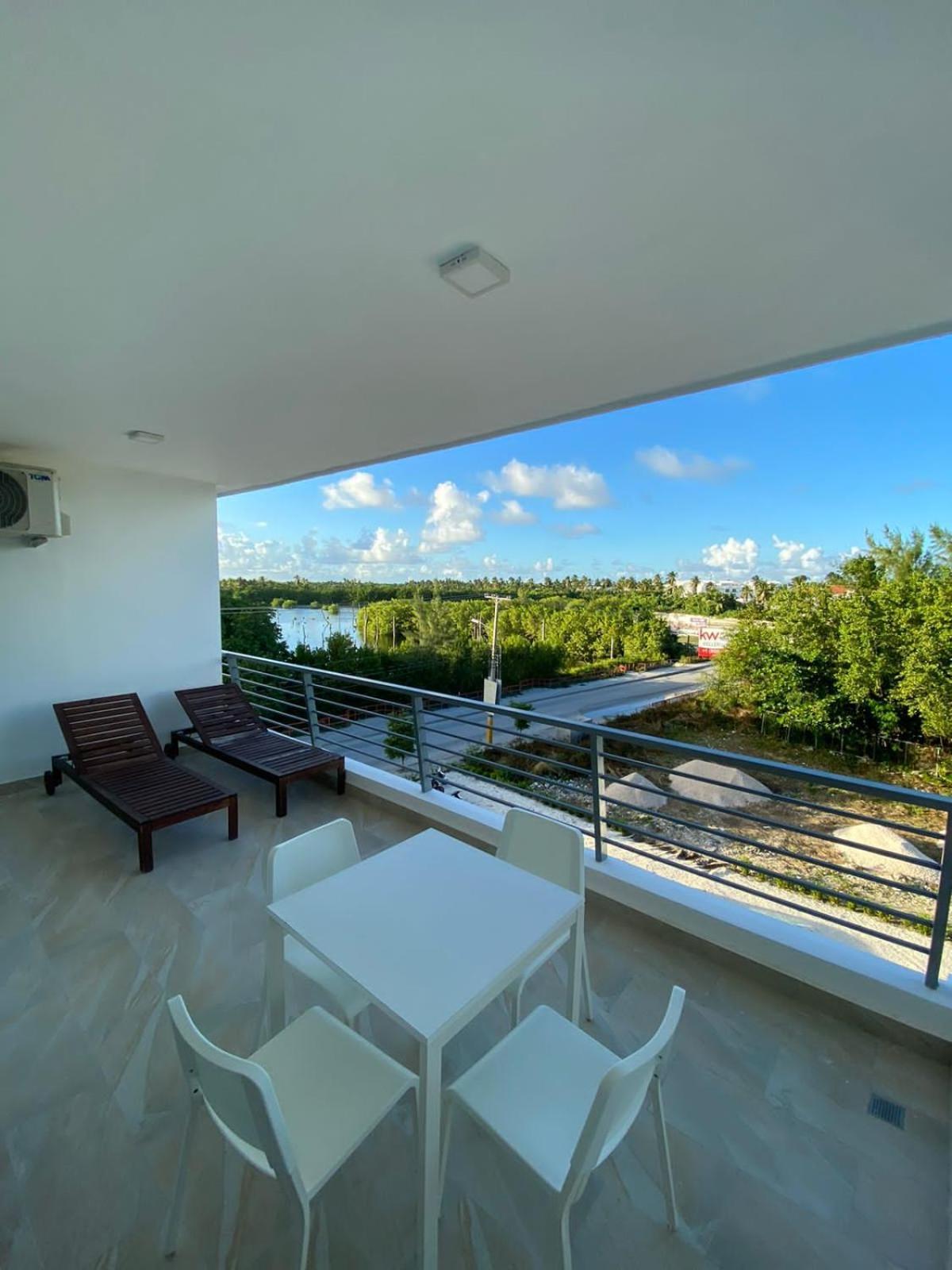 One Suite Beach Club Appartment Punta Cana Exterior photo